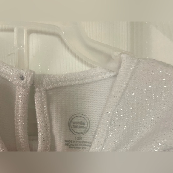 Wonder Nation Sparkly White Outfit with Bow! NWT! Size 12 months. - Picture 2 of 5